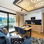 Goralski 2 Lägenhetshotell 4*