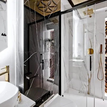 Goralski 2 アパートホテル 4*